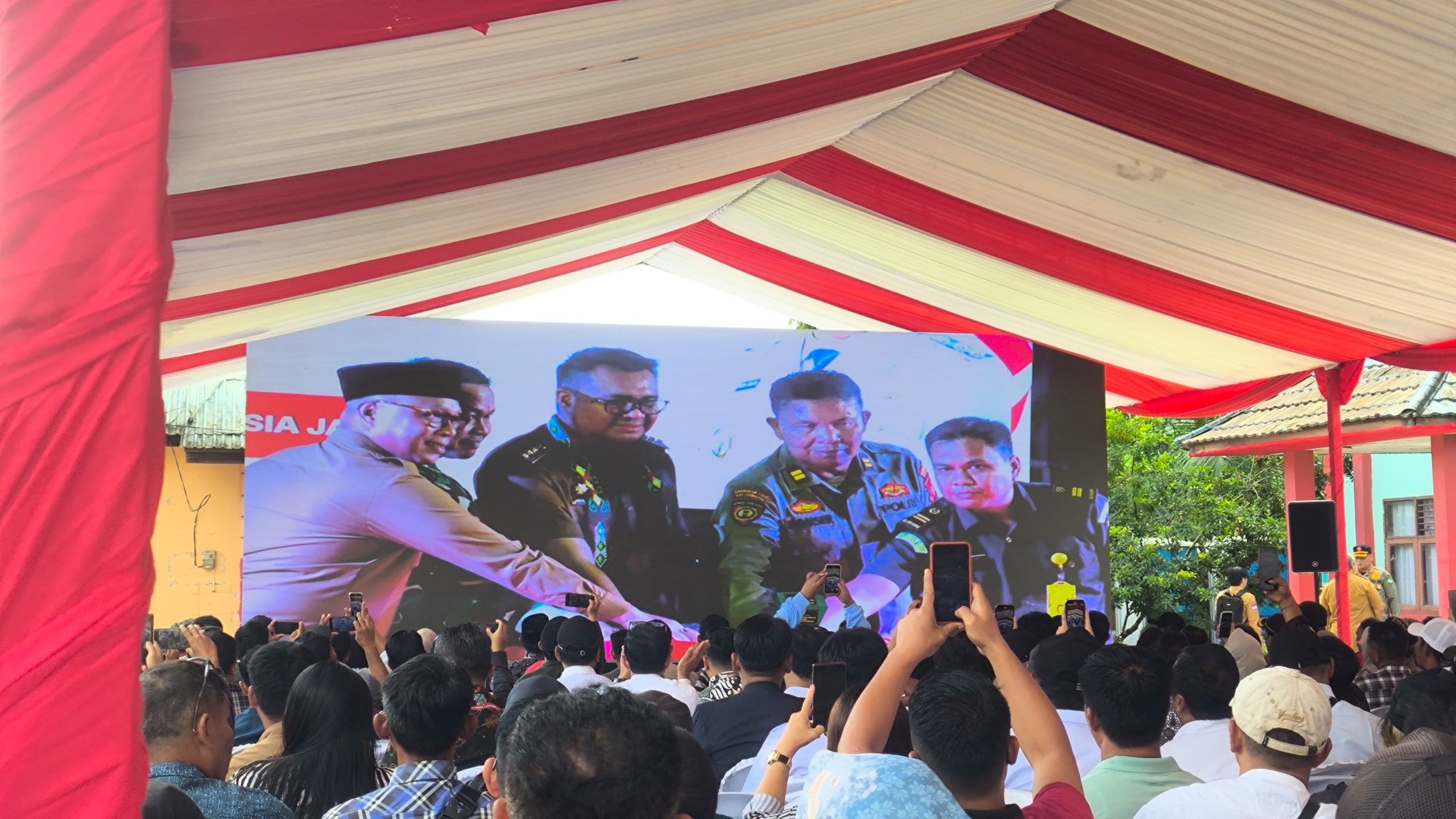 Kukar Jadi Bagian Launching Nasional Kopdeskel Merah Putih, Bupati Aulia Resmikan di Desa Tanah Datar