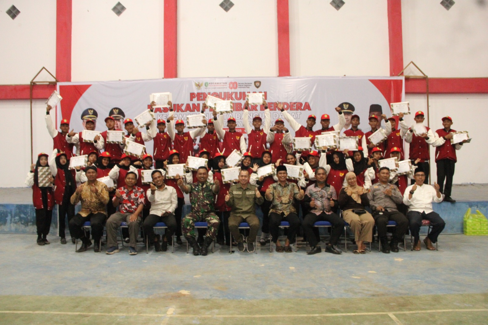Ramah Tamah dan Pelepasan Paskibra HUT Ke-80 RI di Kecamatan Kota Bangun Darat