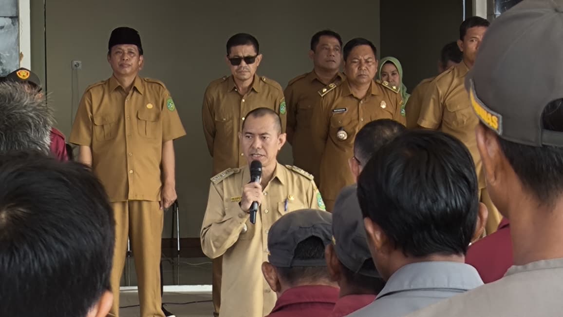 Apel Perdana di Kantor Baru: Wujud Semangat Baru Pemerintah Kecamatan Kota Bangun Darat