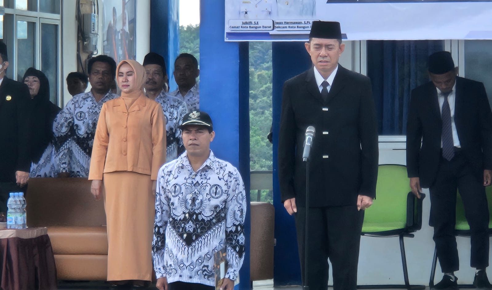 PGRI Kecamatan Kota Bangun Darat Gelar Upacara Hari Guru Nasional dan HUT PGRI ke-80