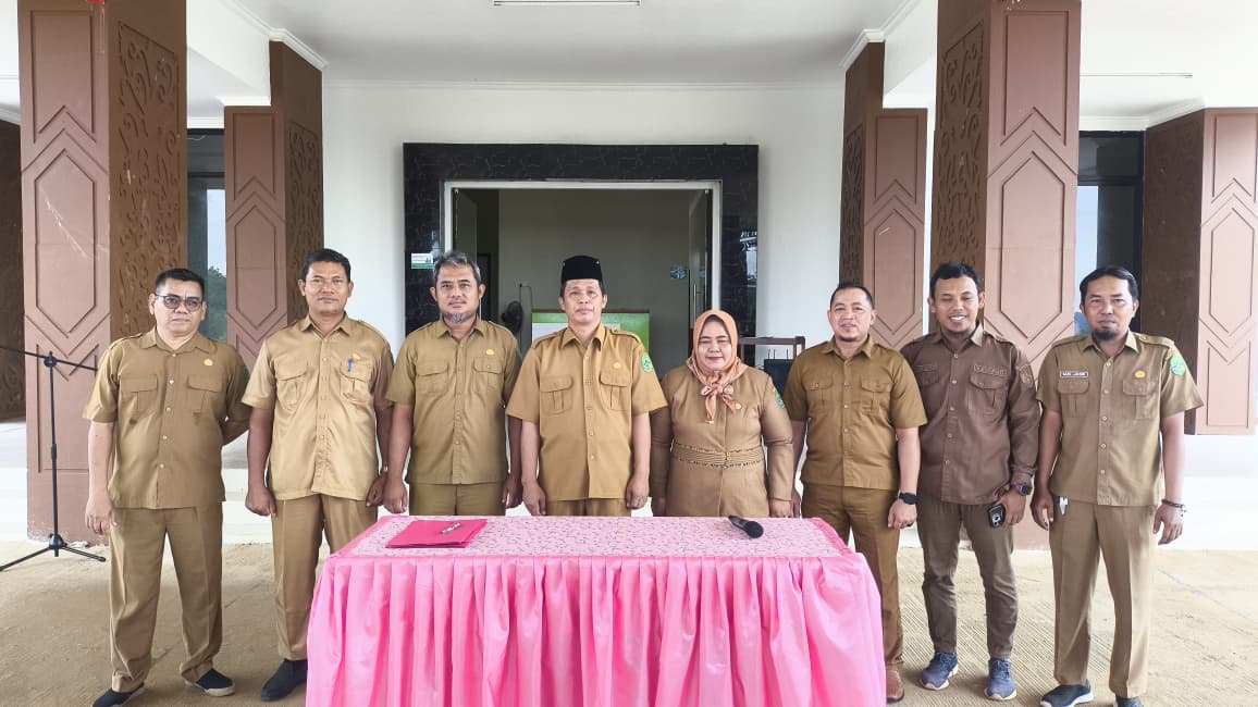 Sertijab Pejabat Struktural Kecamatan Kota Bangun Darat sebagai Awal Penguatan Kinerja Pemerintahan